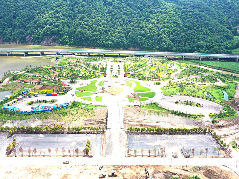 白山湖景區(qū)全景